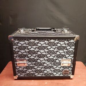 Caboodles Make Up Train Carry Case
